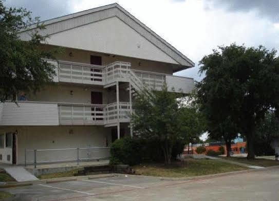 Lone Star Inn Carrollton Exterior foto